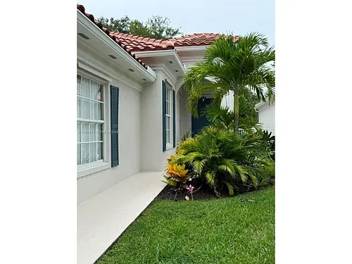 2008 Valencia Dr Photo 1