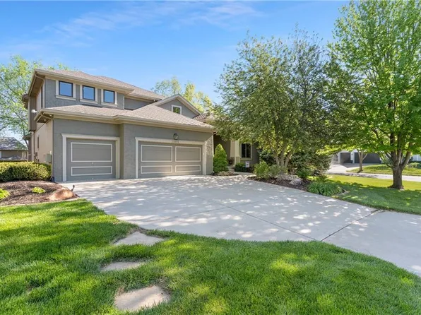 21402 W 82nd St, Lenexa, KS 66220