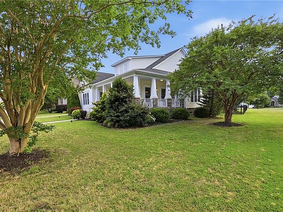 4th image of 2101 Governors Pointe Dr