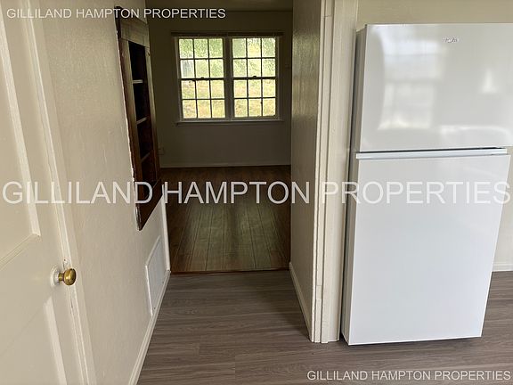5th image of 320 SW 15th St #320