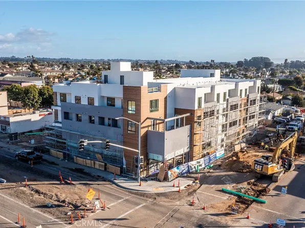 402 W Grand Ave #401, Grover Beach, CA 93433