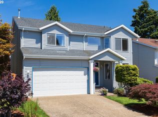 12187 SW Hollow Ln, Tigard, OR 97223