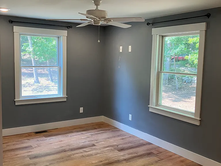 Second bedroom