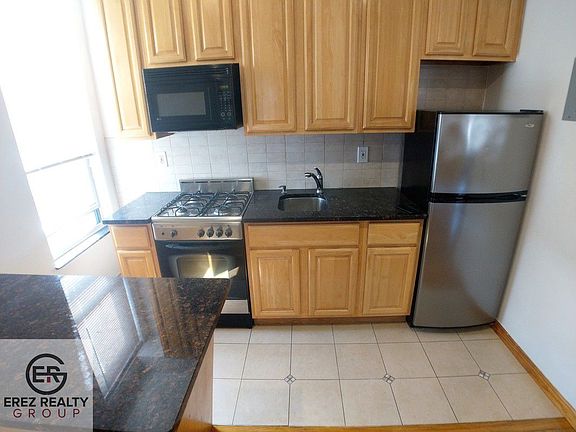 3rd image of 6616 14th Ave APT 2