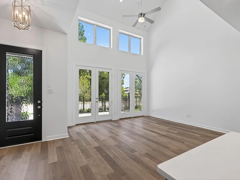 113 Cypress Pond Pl — Photo 12
