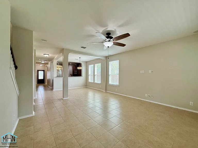 13714 Altamirano — Photo 7
