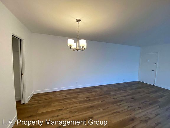 4th image of 237 N Hollywood Way Unit F