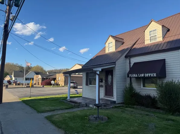 1115 Smith St, Milton, WV 25541