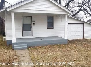 1073 S Main Ave, Springfield, MO 65807