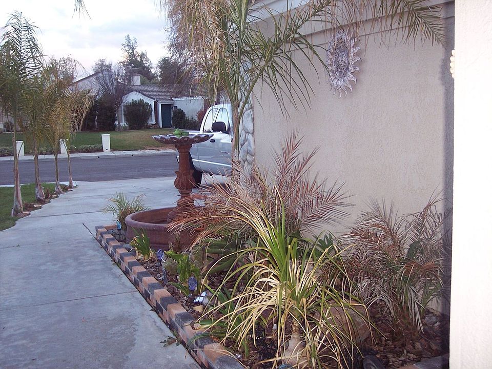 1st image of 39553 Sunrose Dr
