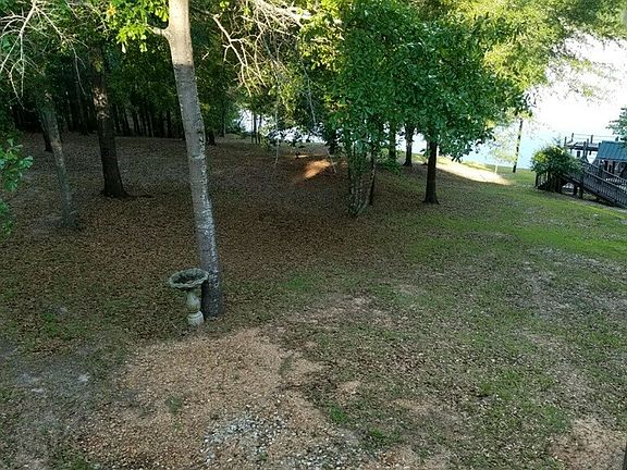5th image of 80 W Bank Dr