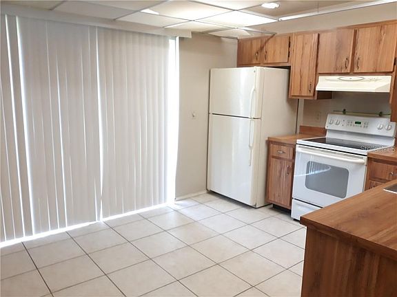 4th image of 1185 Soria Ave
