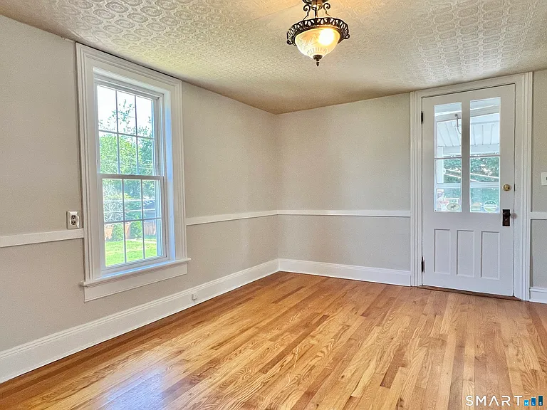 1596 Main St #2 — Photo 7