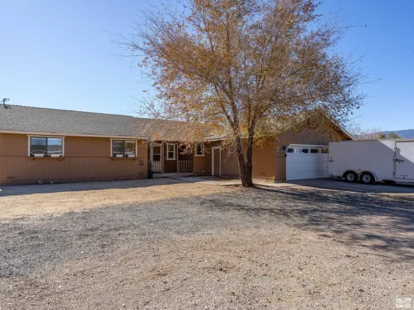 1241 Esther Way, Minden, NV 89423