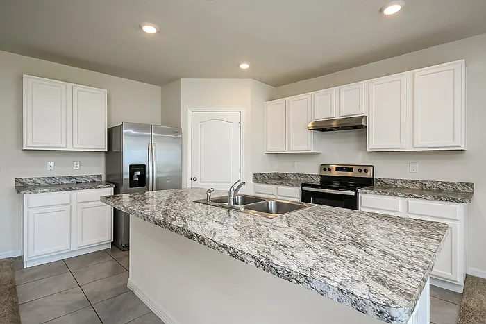 668 Squires Grove Dr — Photo 9