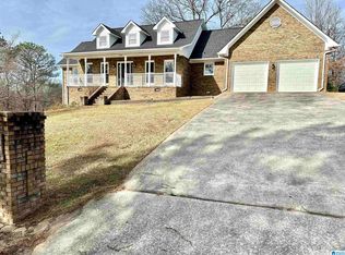 210 Indian Oaks Dr, Anniston, AL 36206