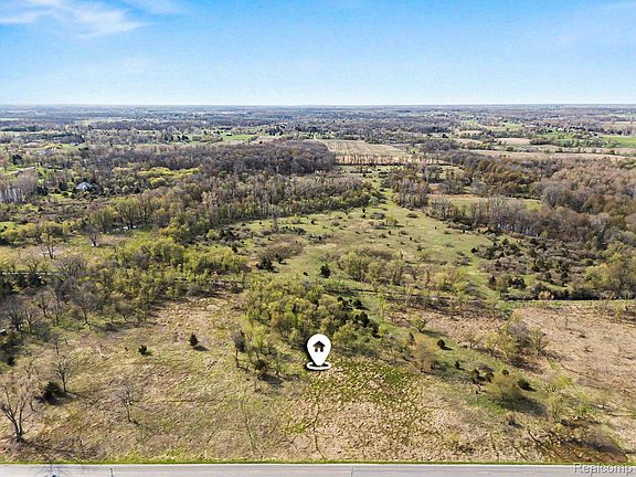 4th image of 8857 Bath Rd