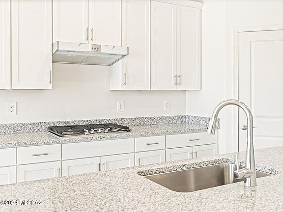 3rd image of 1290 E Pecan Meadow Ln