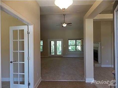 2nd image of 2132 Stennis Dr