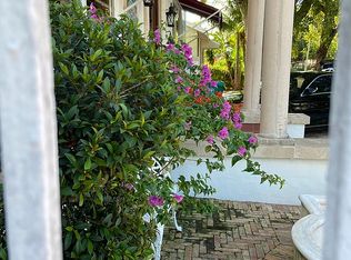 3754 SW 28th St, Miami, FL 33134