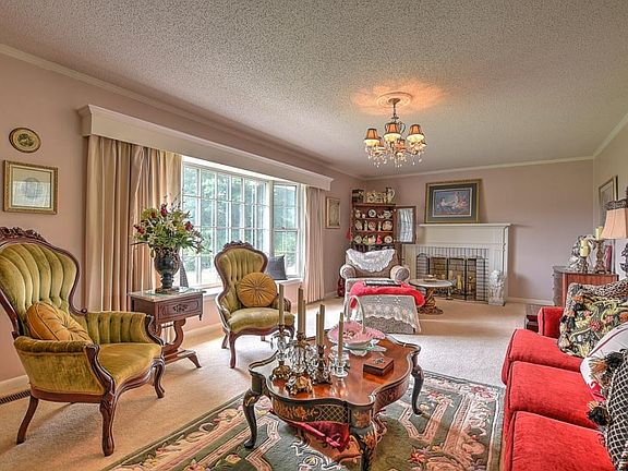 2nd image of 108 Beckley Dr