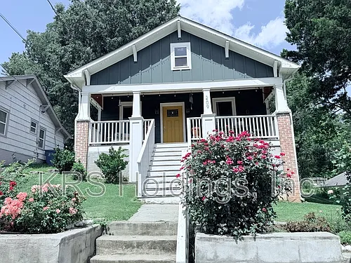 209 Moline St Photo 1