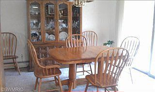 4th image of 13295 Lakeshore Dr