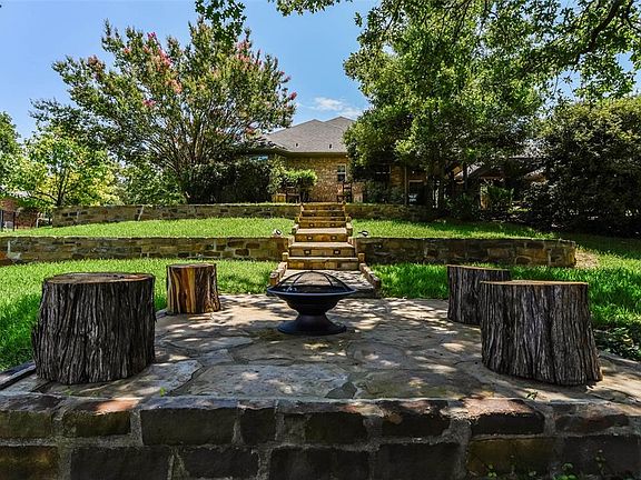 4th image of 3515 Deer Creek Cir