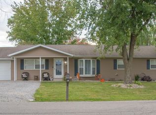 510 Roddy Rd, Salem, IL 62881