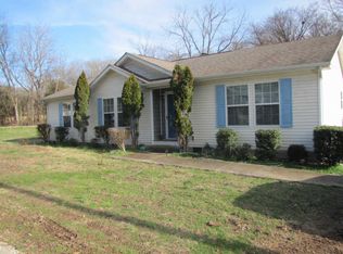 332 Howard Rd, Loudon, TN 37774