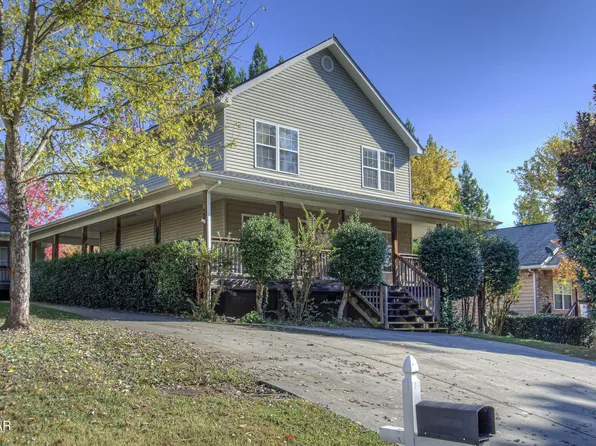 648 Lloyd Huskey Rd, Pigeon Forge, TN 37863