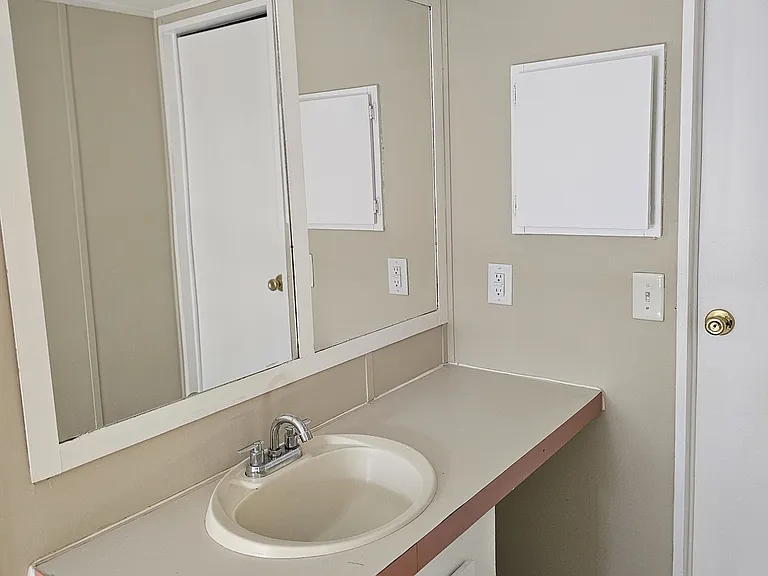 3118 Dudley Rd #35 — Photo 6
