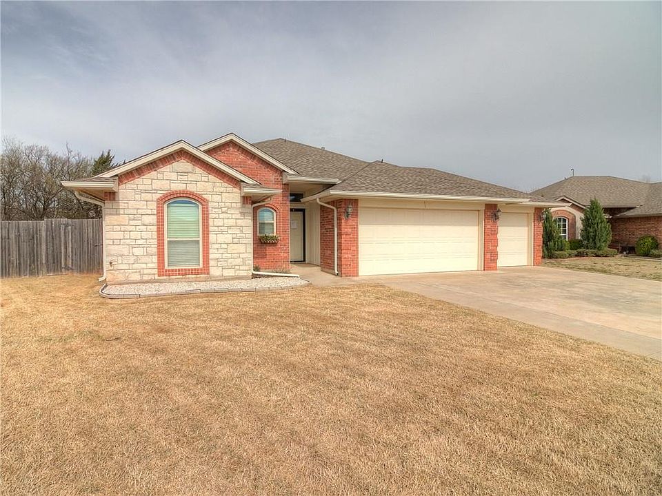 1st image of 16005 Sonador Dr