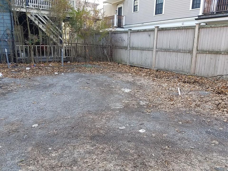 2nd image of 218 Freeman St #P9