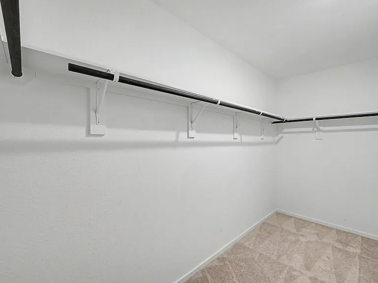 21154 Vercelli St — Photo 16