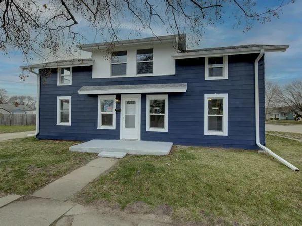 524 N 35th St, Council Bluffs, IA 51501