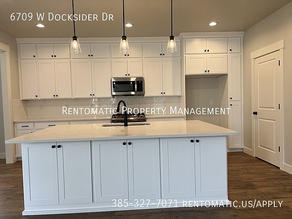 2nd image of 6709 Docksider Dr