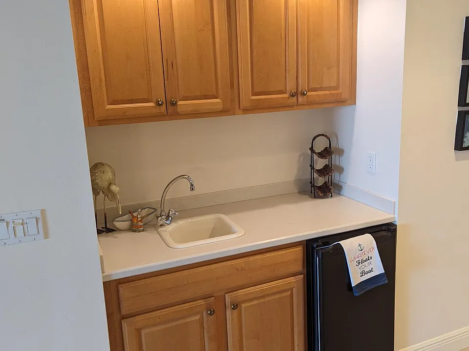 Wet Bar