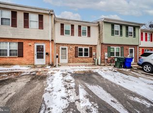 506 Stewarton Ct, Newark, DE 19702