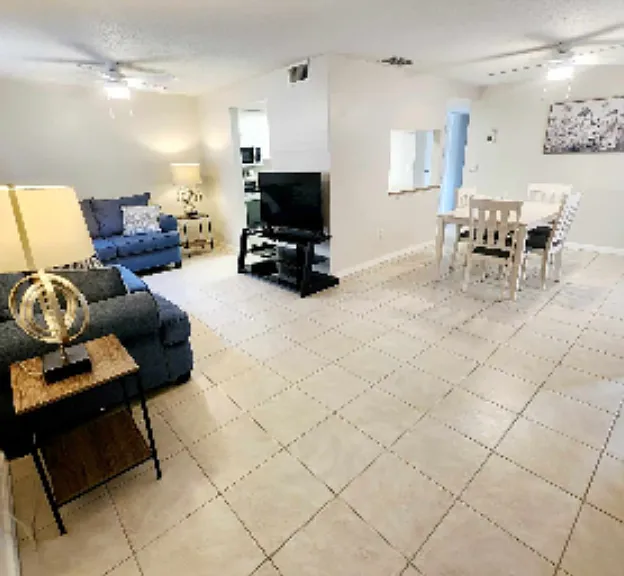 4022 Beaver Ln — Photo 4