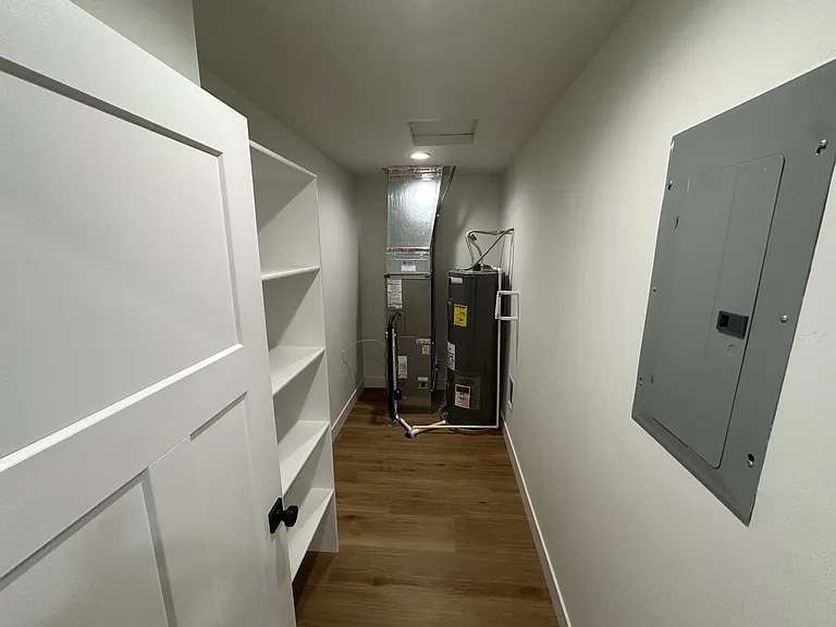 701 Schodde Ave #C — Photo 10