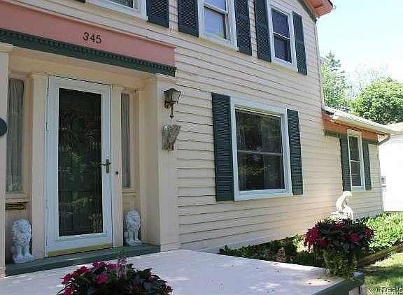 Front View. 31299577