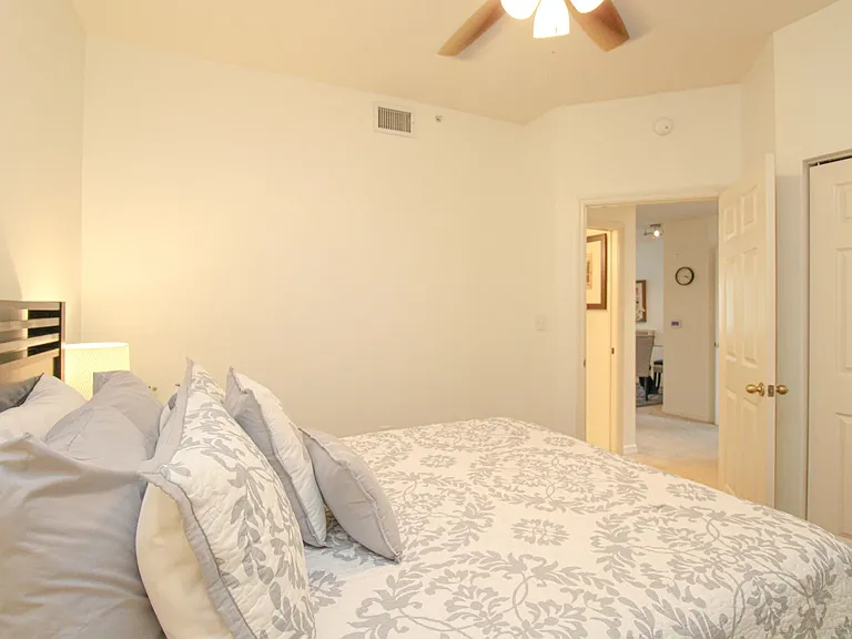 519 Roma Ct #3208 — Photo 11