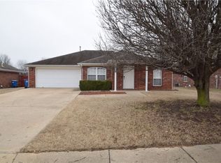 4005 SW Moline Ave, Bentonville, AR 72712