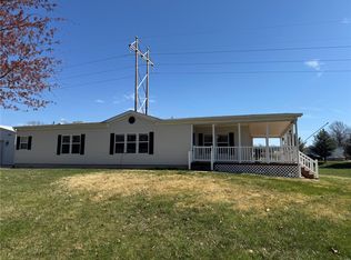 104 Jacks Rd, Troy, MO 63379