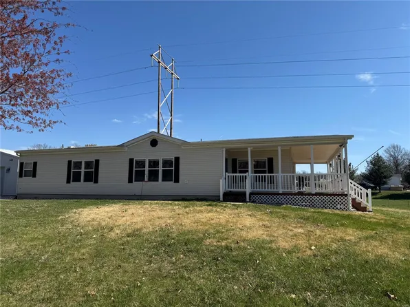 104 Jacks Rd, Troy, MO 63379