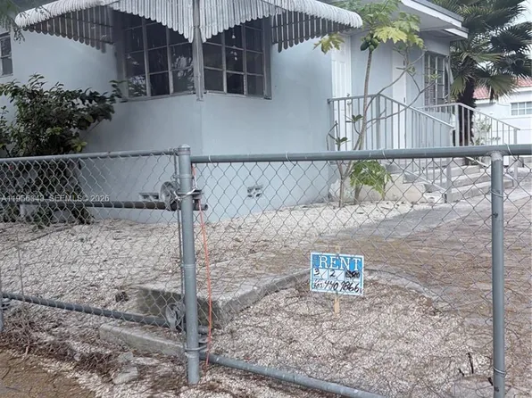 3742 SW 29th St #3742, Miami, FL 33134