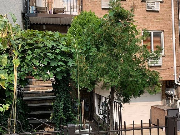 3rd image of 21-25 31st Ave #2FM