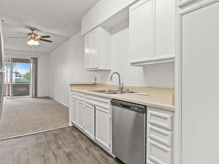 290 Landis Ave #2 — Photo 8