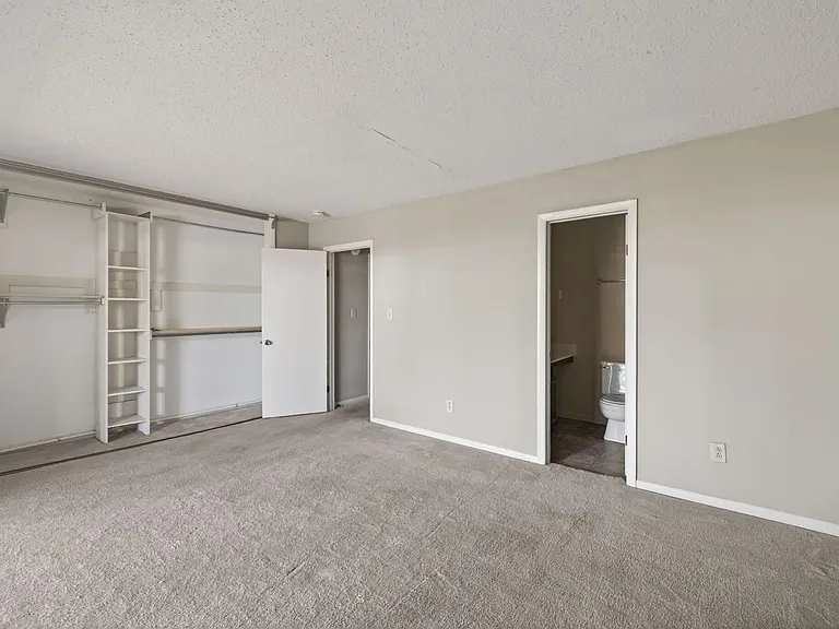 3920 Whooping Crane Cir — Photo 9